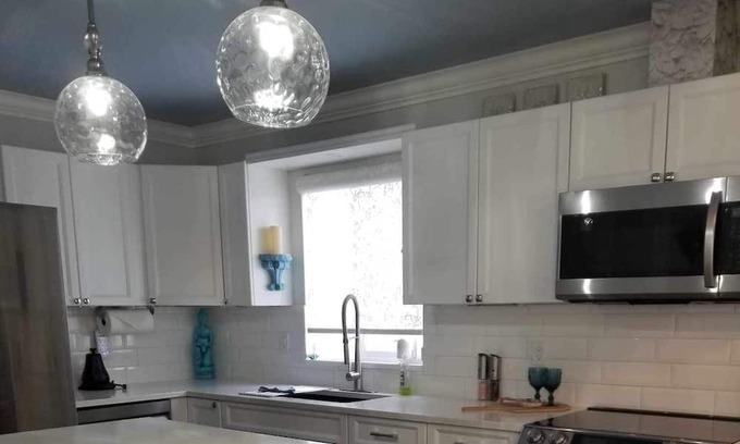 Langley Haus | Beautiful Executive Suite