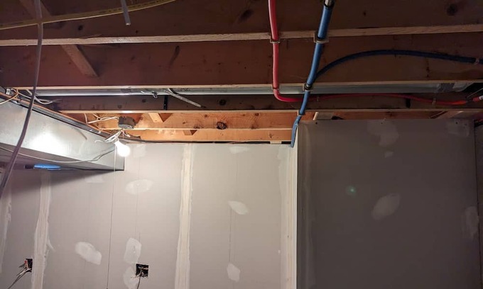 Highland Square Haus | WestHill/Highland Square Retreat 0.5 miles to Towpath Trail & Northside District