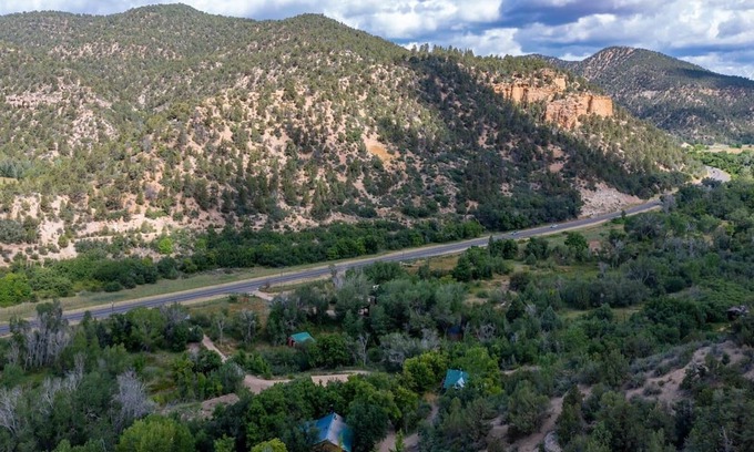 Glendale Kabine | Zen Zion, accommodates large groups of up to 30!