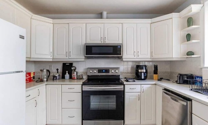 Newtonbrook Haus | Entire house with 5BDR in Prestigious North York!