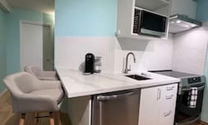 Whistler Creekside Kabine | WHI-MPL113 Whistler Creekside Gem: 1BR