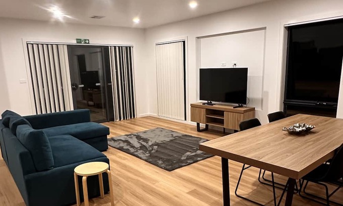 Australian Capital Territory Haus | A home to remember. Pet friendly home!