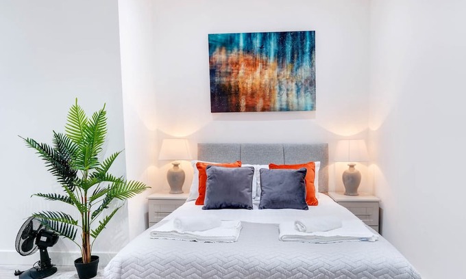 Corby Wohnung | Mids NN Corporation St 04 - Corby Radio Apartment 04