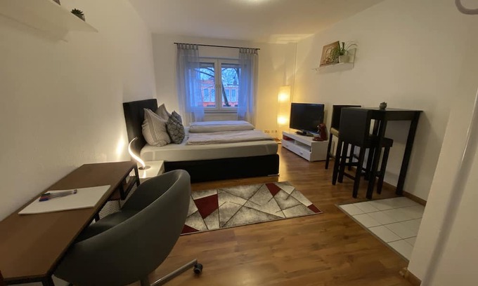 Nord-Holland Wohnung | Einzimmerwohnung in Kassel Mitte