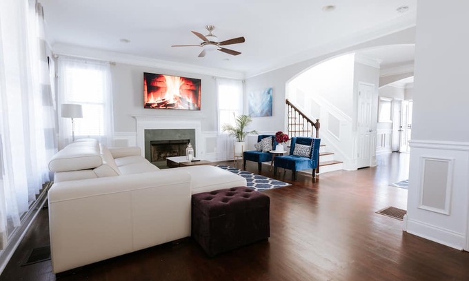 Mechanicsville Haus | Prime Downtown Oasis