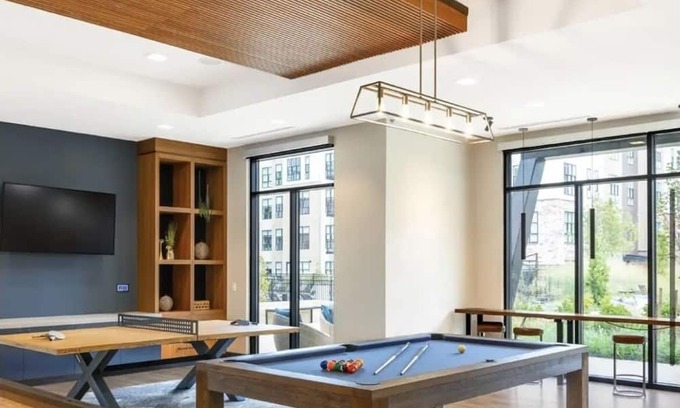 King of Prussia Wohnung | Stunning Modern Large Guest Suite