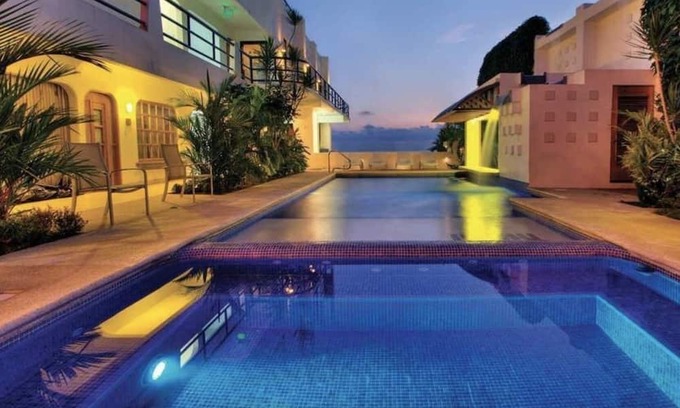 Cerro Plano Haus | Amazing Beach Front 16 Jaco Beach , Cafe & Bar Private, Concierge and more