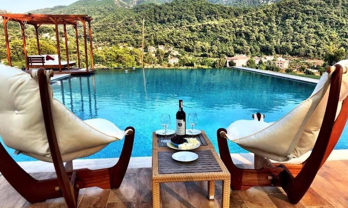 Avlana Haus | Greenery Home with Shared Pool in Marmaris