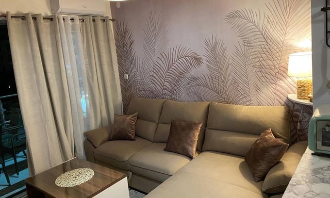 Babilonija Wohnung | Chic Flat w Balcony 10 min to Beach Greco in Budva