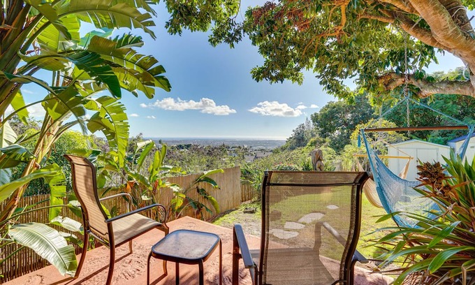 Aiea Wohnung | Aiea Studio Apartment with Shared Patio & Views!