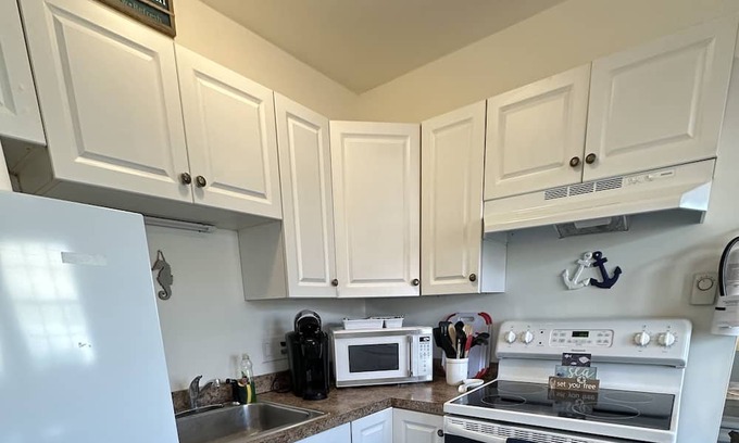 Brigantine Hütte | Welcome to your seaside escape!