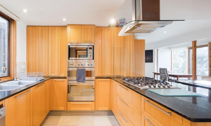 Tenby Point Hütte | Silverstone Cottage and Studio
