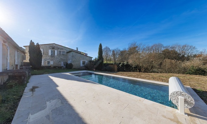 Rauzan Haus | Country Escape in Rauzan: Relaxation and Comfort in a Country House