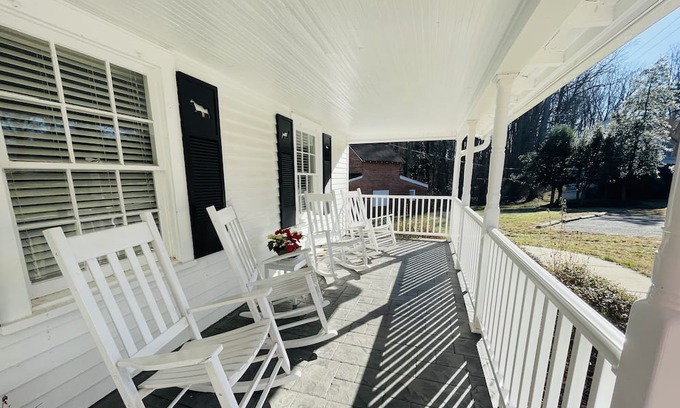 Clemmons Haus | Escape to serenity at our distinctive retreat, nestled behind the Excelsior at the Manor House