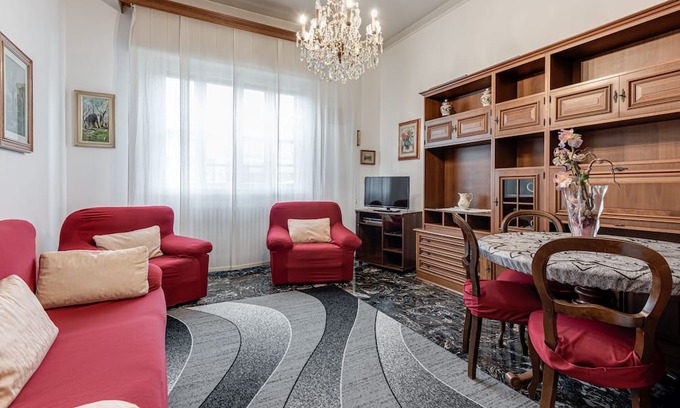 Peretola Wohnung | Apartment 'Firenze' with Shared Garden and Wi-Fi