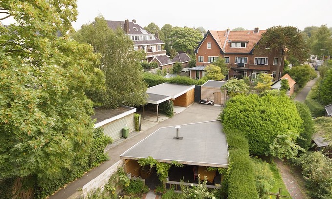 Bloemendaal Haus | Bright Family House Close to Amsterdam, Haarlem and Beach!