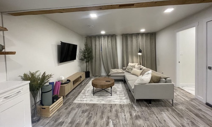 Dawson Creek Haus | Back to basics at Bark & Olive. Close to all amenities. Relax in tranquil