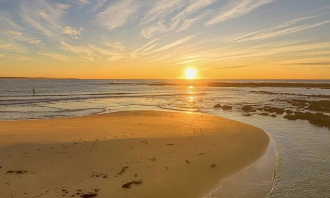 Central Coast Wohnung | Beachfront Unit Watch the Sunrise & Sunset Sleeps 4, Pets Ok