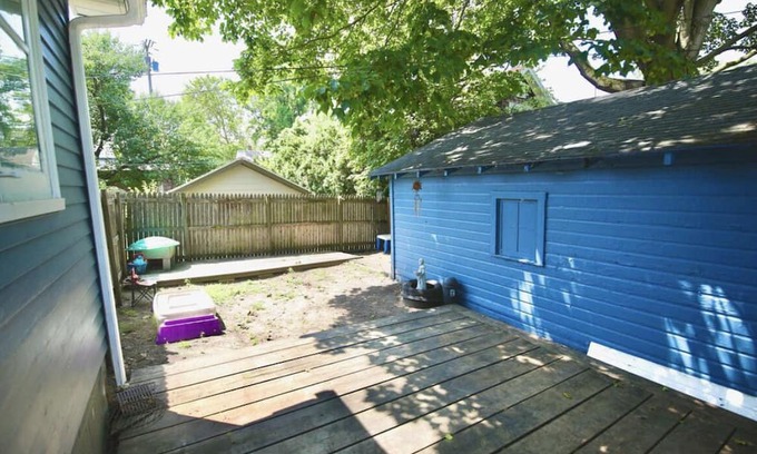 Goshen Haus | Prime location