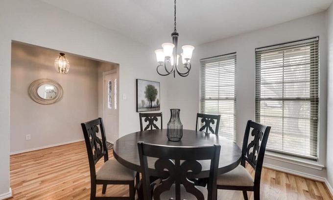 Trophy Club Haus | Bright & Spacious 4BR - Foosball Table!