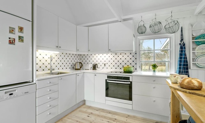 Liseleje Haus | Enjoy your vacation in this charming, Swedish-style vacation home.