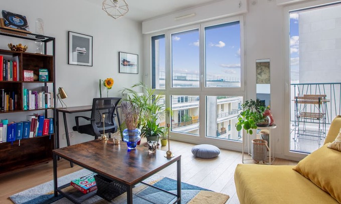 Clichy Wohnung | Cosy and bright T2 with balcony in Clichy - Welkeys
