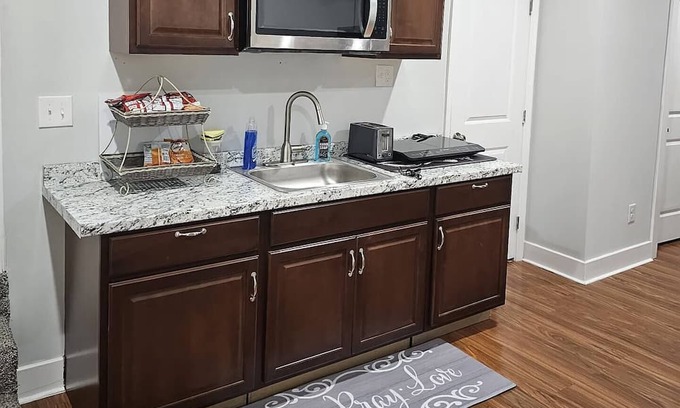 Washington Haus | Home Away From Home. You are welcome!