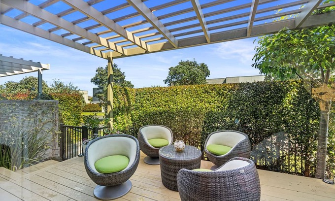 Mount Wellington Hütte | Central Haven - Stonefields Holiday Townhouse