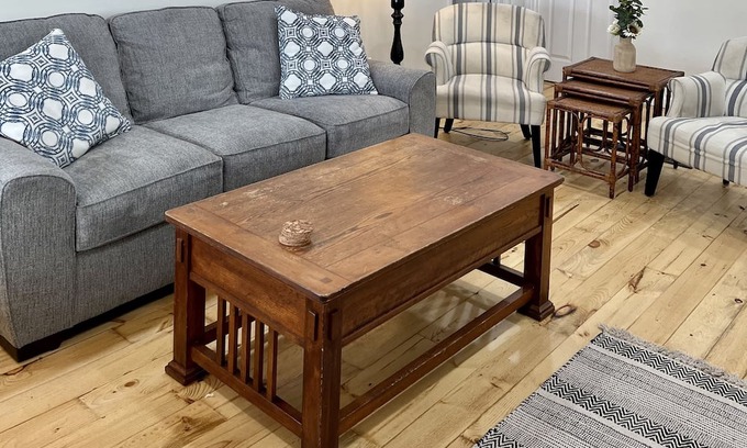 Unionport Hütte | Private and peaceful guest house on a working family farm in Bloomingdale!