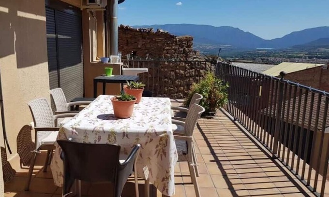 Talarn Wohnung | Apartment 'Lola Pis' with Mountain View, Wi-Fi and Air Conditioning