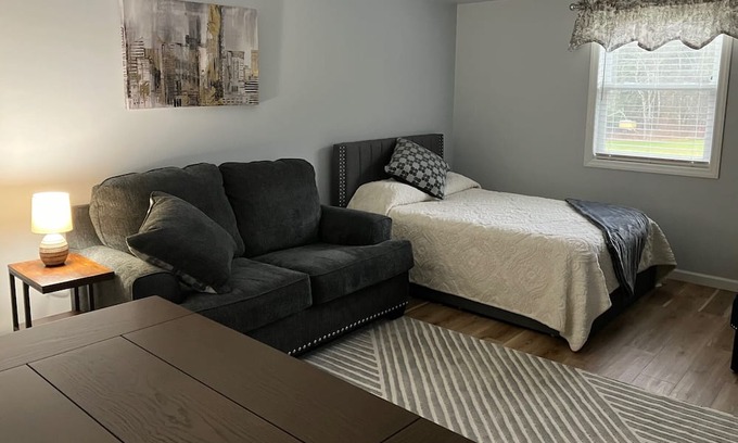 Indiana Wohnung | Cozy Polish Villa on the Farm just minutes from downtown