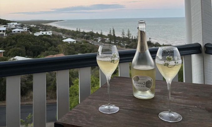 Yeppoon Haus | Yeppoon beachside oasis with epic island views, gorgeous breezy deck & air con