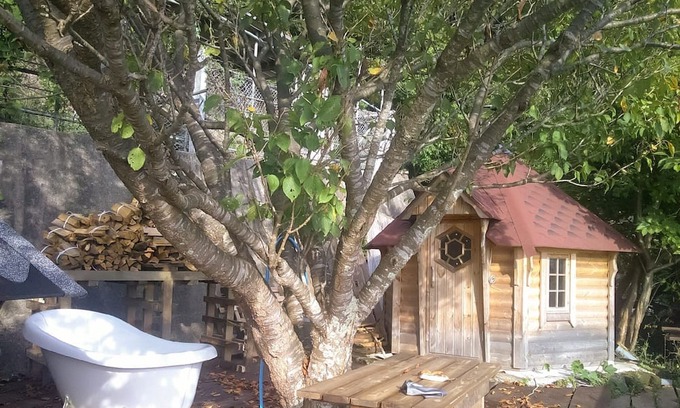 Futtsu Hütte | Room only Cottage with sauna overlooking the sea / Futtsu Chiba