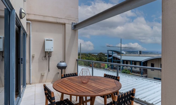 Shellharbour City Centre Wohnung | Mountain Waves - in the heart of shellharbour