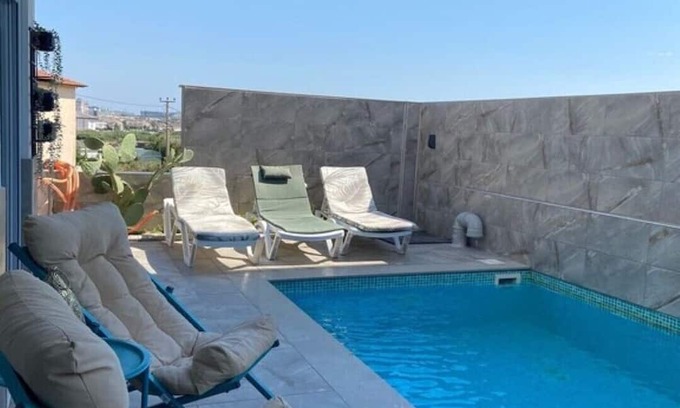 Lara Wohnung | Villa with pool and sauna in Antalya city - close to Lara sandy beaches