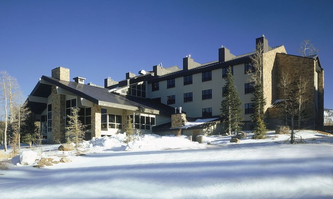 Brian Head Resort | Cozy home base for your ski vacation just a 2 min walk frm Brians Head Resort.