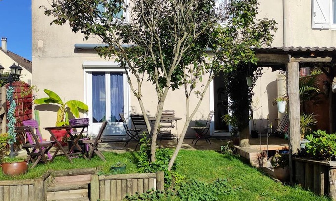 Fitz-James Haus | Homerez - Nice house for 6 ppl. with garden and terrace at Fitz-James