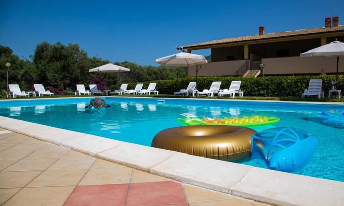 Torrenova Wohnung | Apartment "Costa Tirrena 1" with Sea View & Shared Pool
