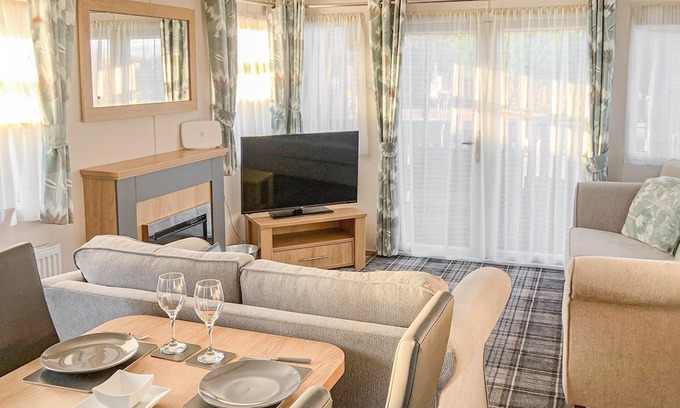 Forfar Hütte | 2 bedroom accommodation in Forfar