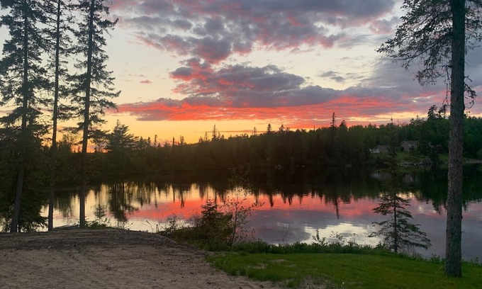 Kenora Haus | Handicap-accessible Lakefront retreat for the whole family. Enjoy Lake Life!