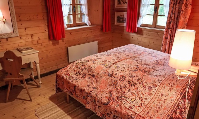 Riom-Parsonz Wohnung | Lovely apartment for 6 guests with patio and panoramic view