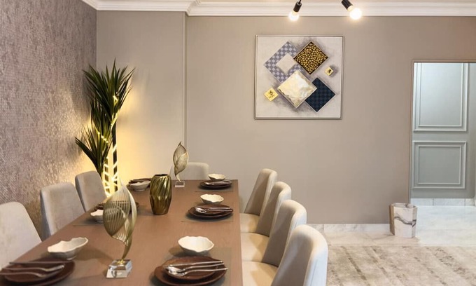 Nasr City Haus | Spacious 3BR Near Airport + City Stars + Pyramids| Sleeps 10