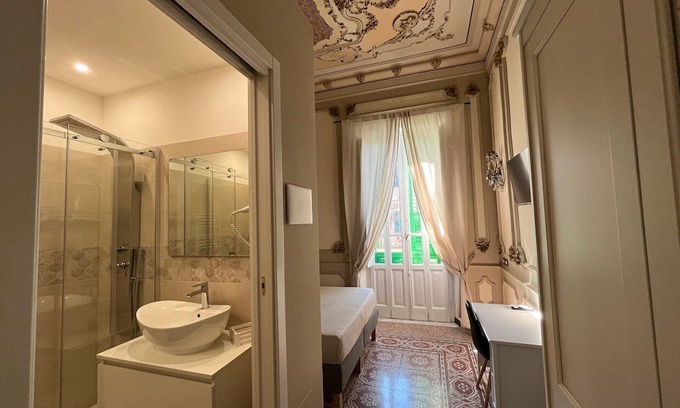 Messina Wohnung | Room '1923' with Balcony, Wi-Fi and Air Conditioning