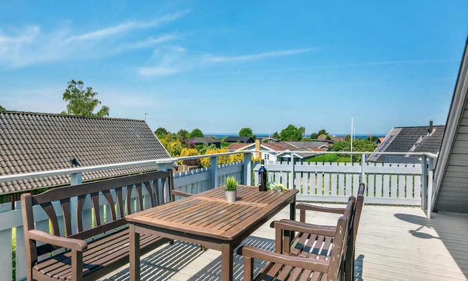 Skastrup Strand Haus | Perfect setting for a family holiday by sea