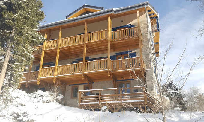 Font-Romeu-Odeillo-Via Hütte | Gîte Lis Martagon in den Bergen