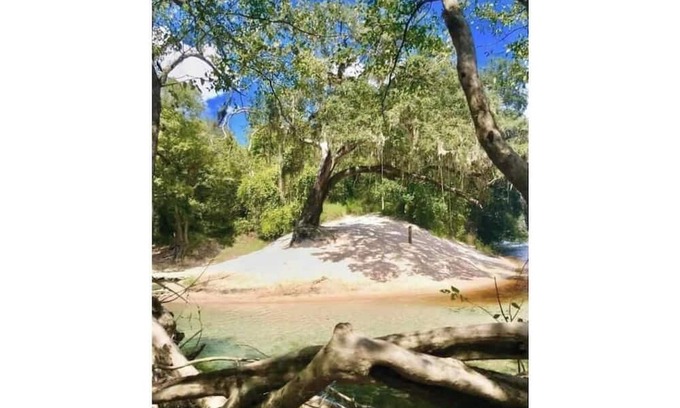 O Brien Wohnung | Little River Spring Cave divers poolside Hideaway