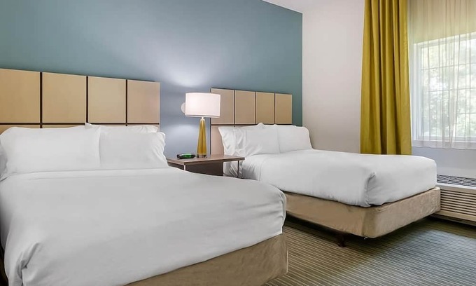 Biggar Hotel | Making The Best Memories Along The Way! Pets Are Welcome. Free Parking!