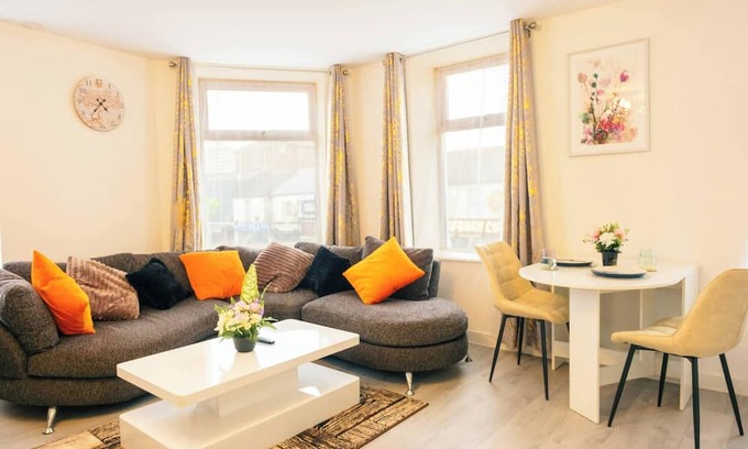 Plasnewydd Wohnung | Stylish Cardiff Flats Near Uni City Centre