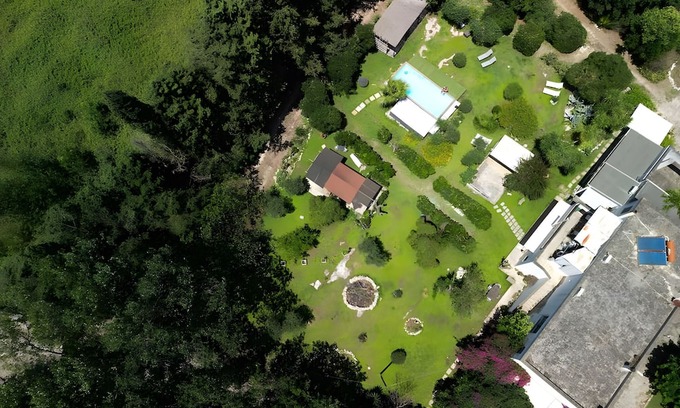 Lizzanello Haus | Holiday Home 'Masseria Il Fondone Up' with Shared Pool, Wi-Fi and Air Conditioning