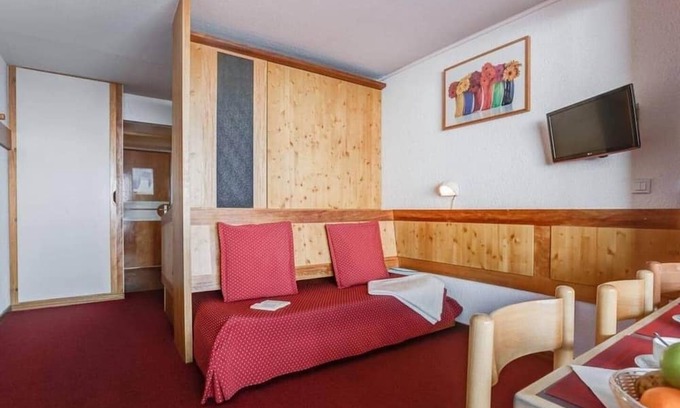 Val Claret Wohnung | 4-bed studio near swimming pool and sauna